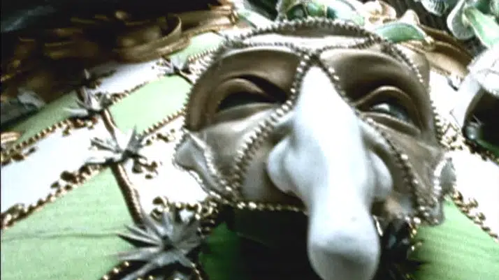 Clip Filhos do Carnaval (Leg Ingles)