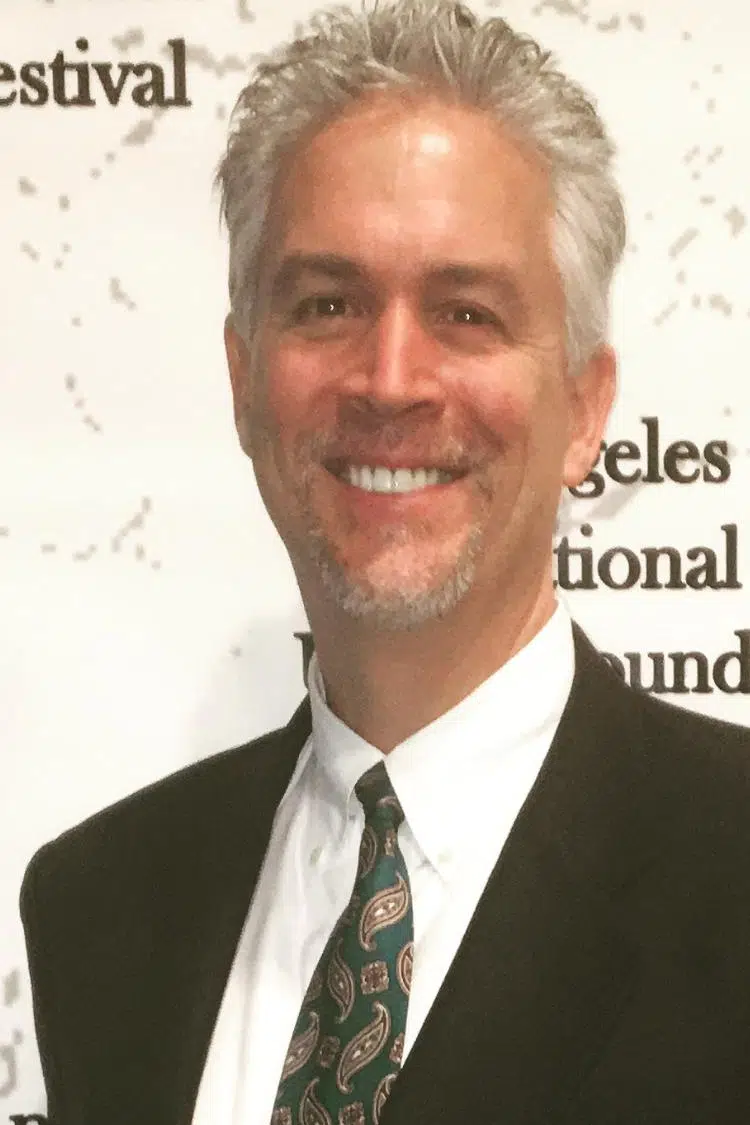 Stephen Tako