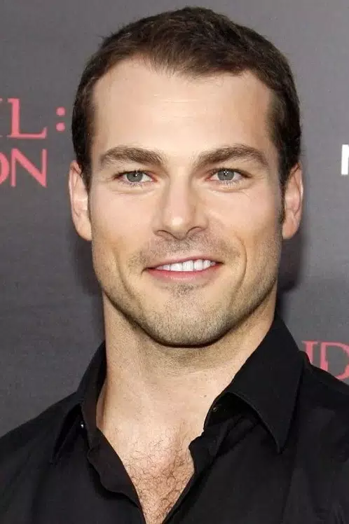Shawn Roberts