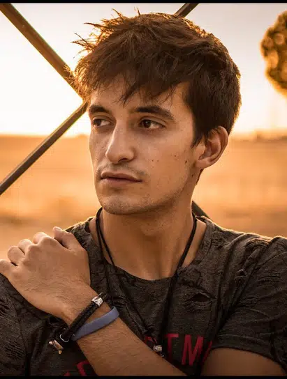 Alex de Nova