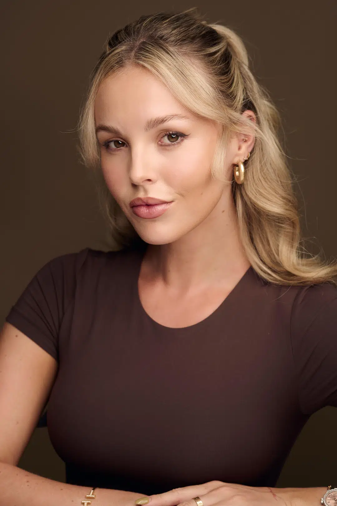 Betsy-Blue English