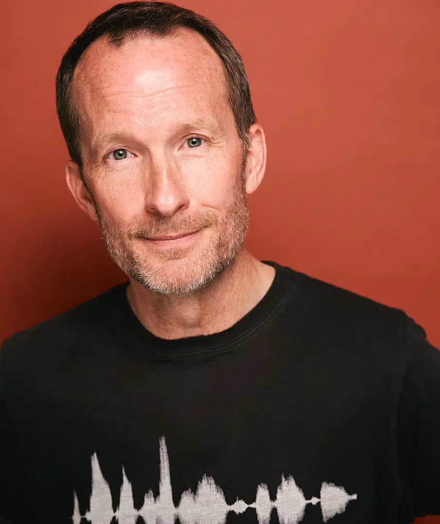 Ian Lyons