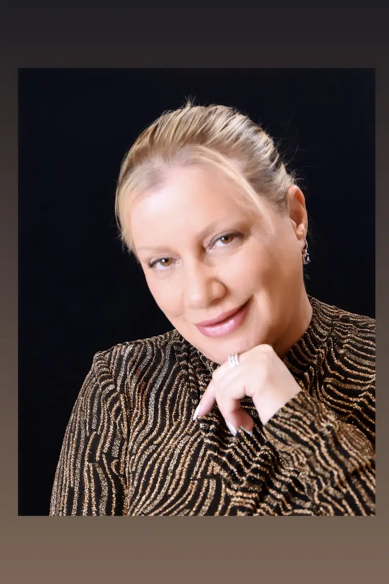 Tracey Woolterton