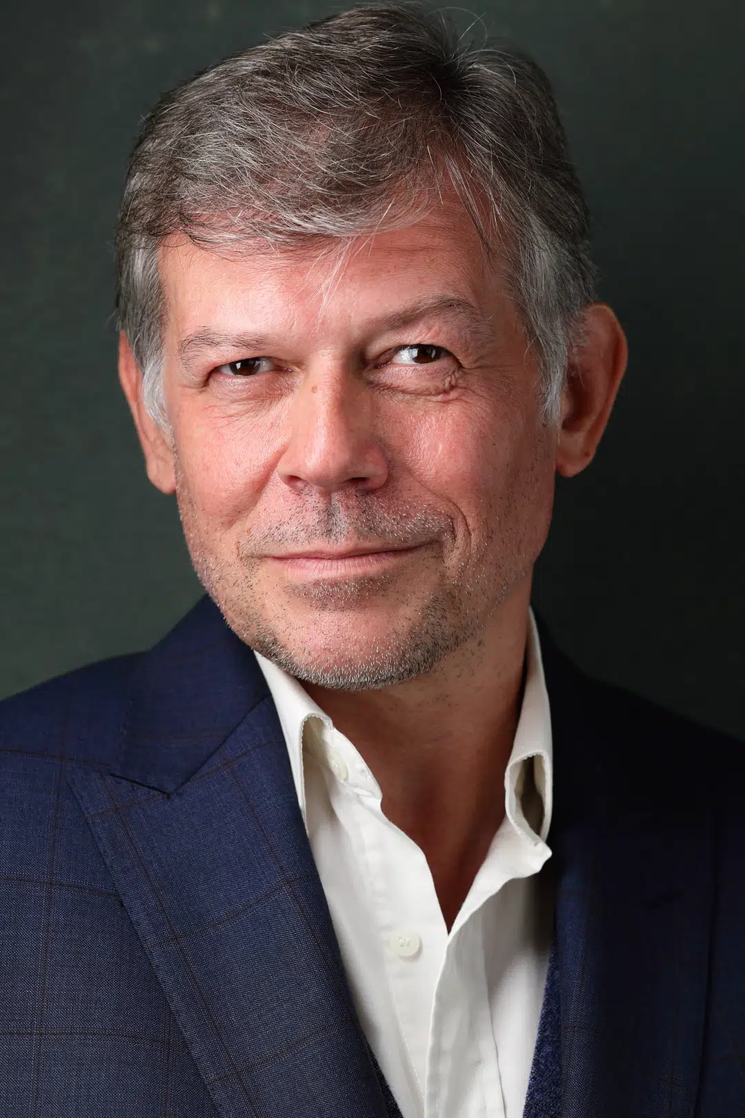 Roland Stone