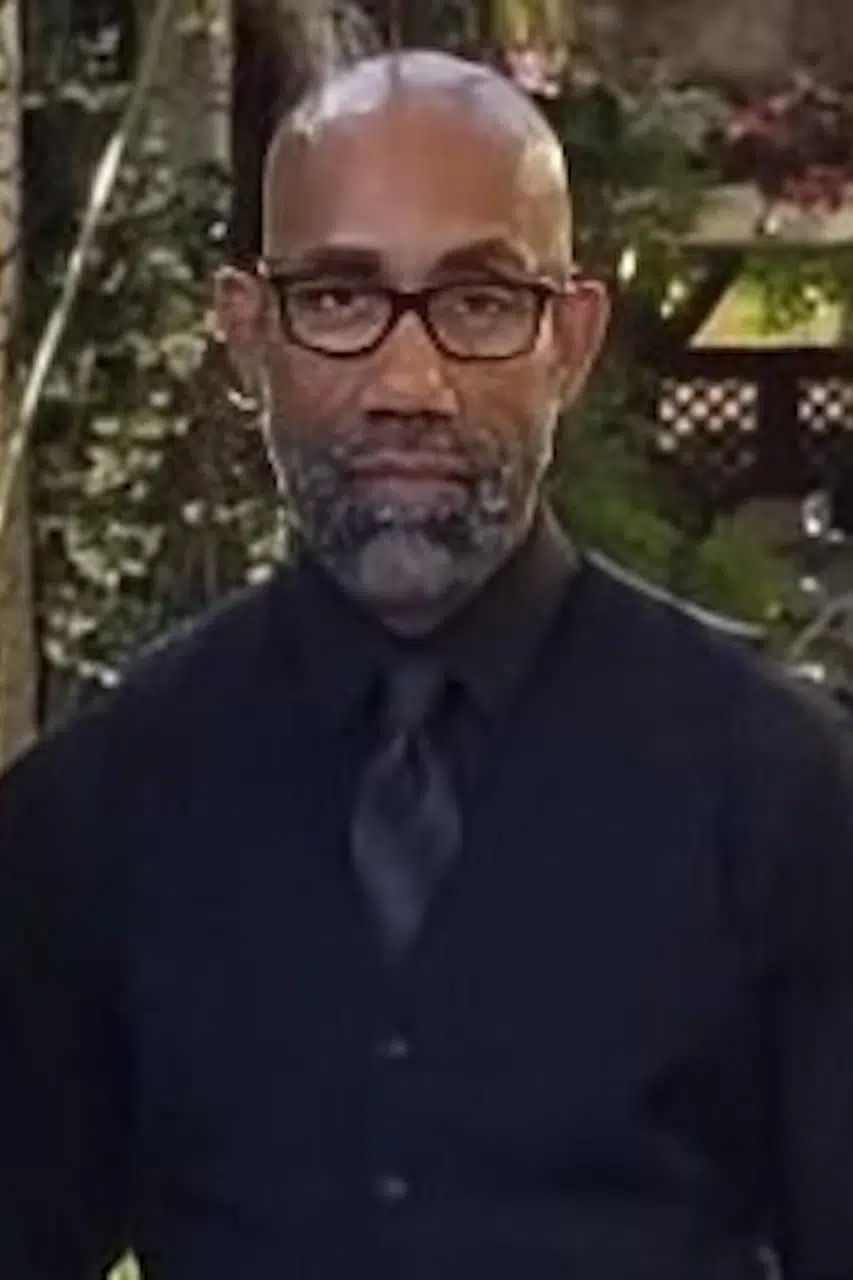 Lawrence Lowe