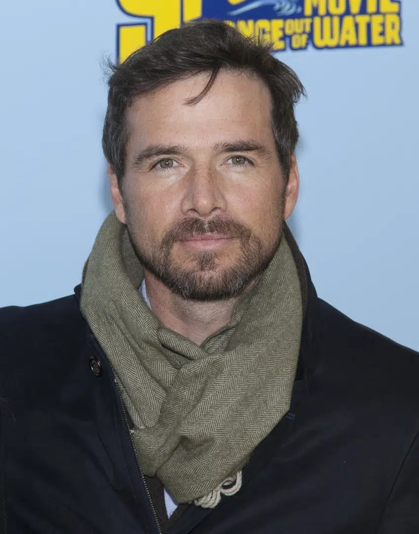 Matthew Settle