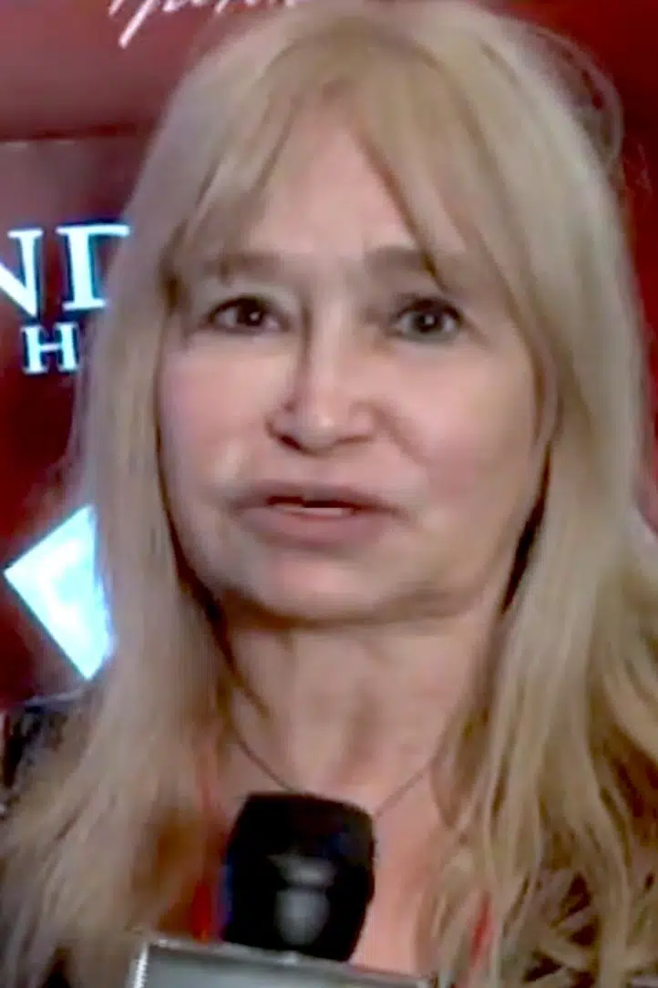 Jacqueline Giroux