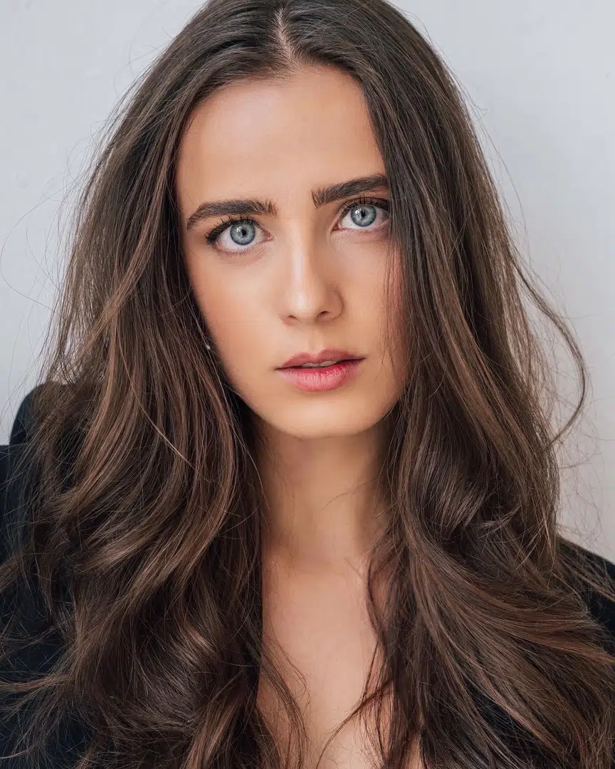 Julia Tomasone