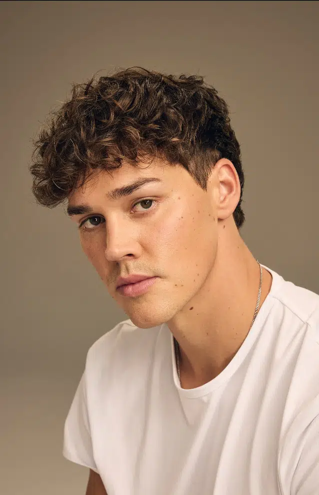 Noah Beck
