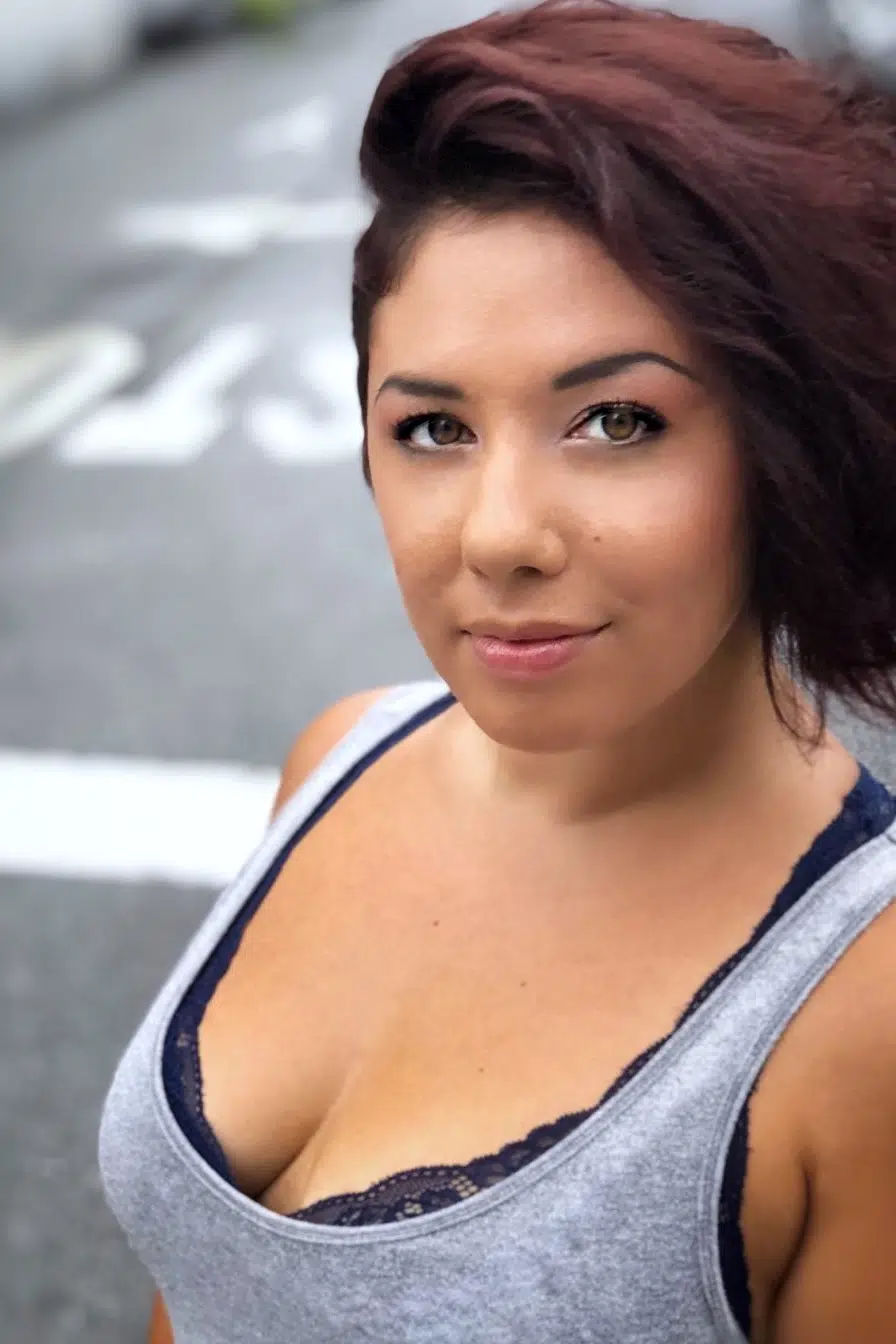 Justine Elise Flores