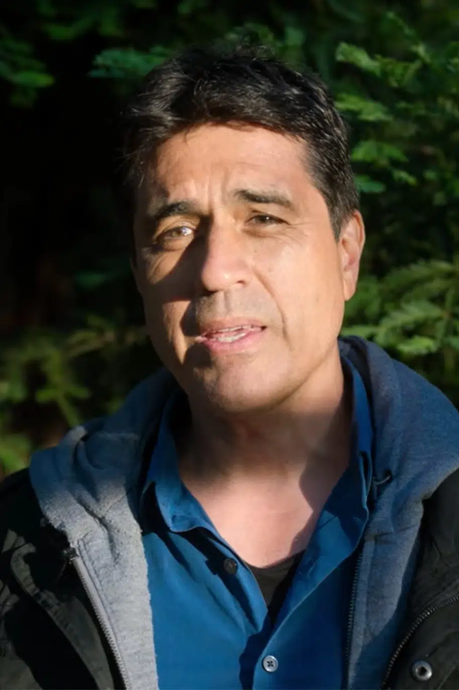 Carlos Plazola