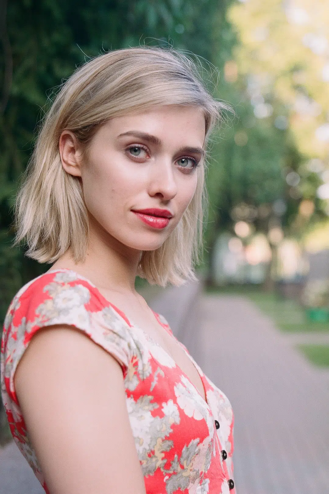 Genevieve DeGraves
