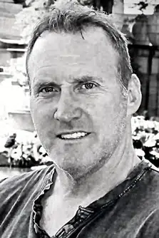 Lee McKechnie