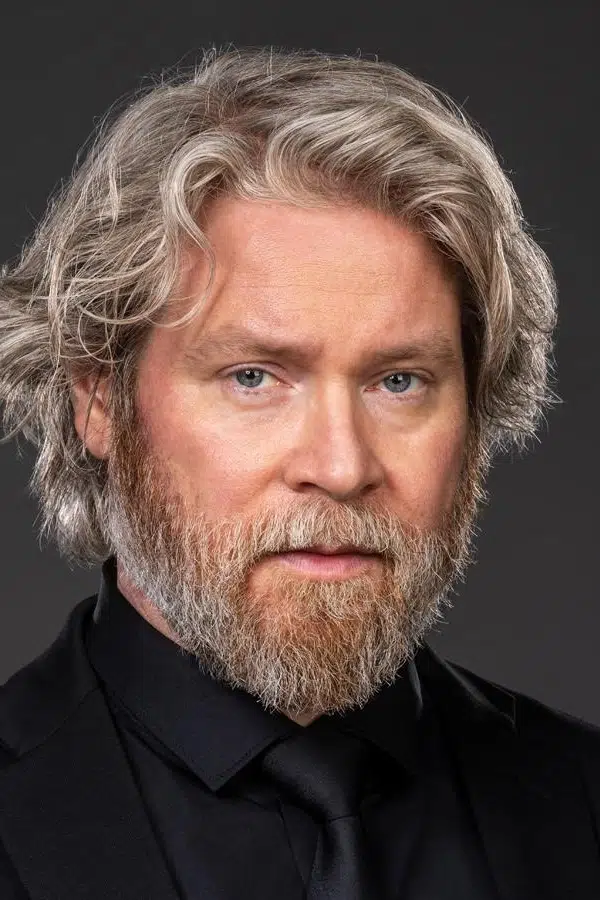 Lukas Loughran