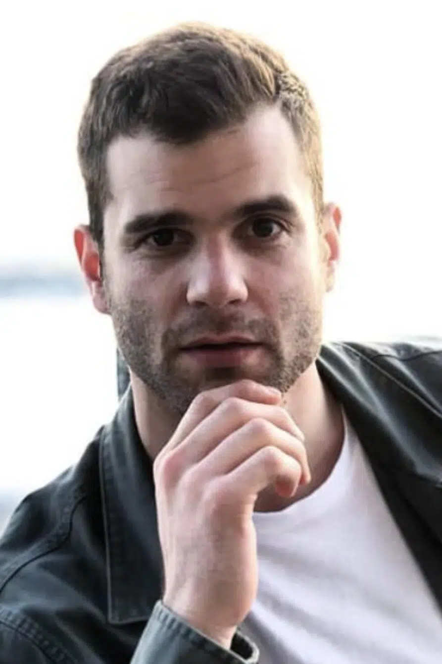 Nick Uhlenhuth