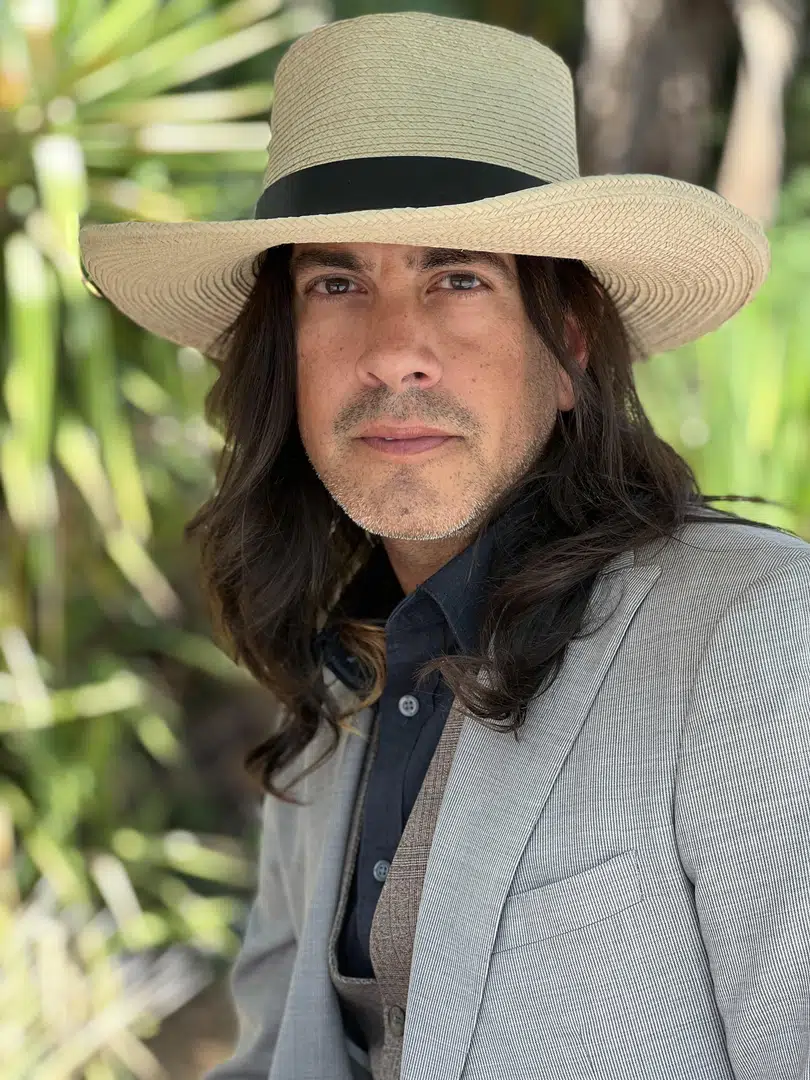 Angel Roché Jr.