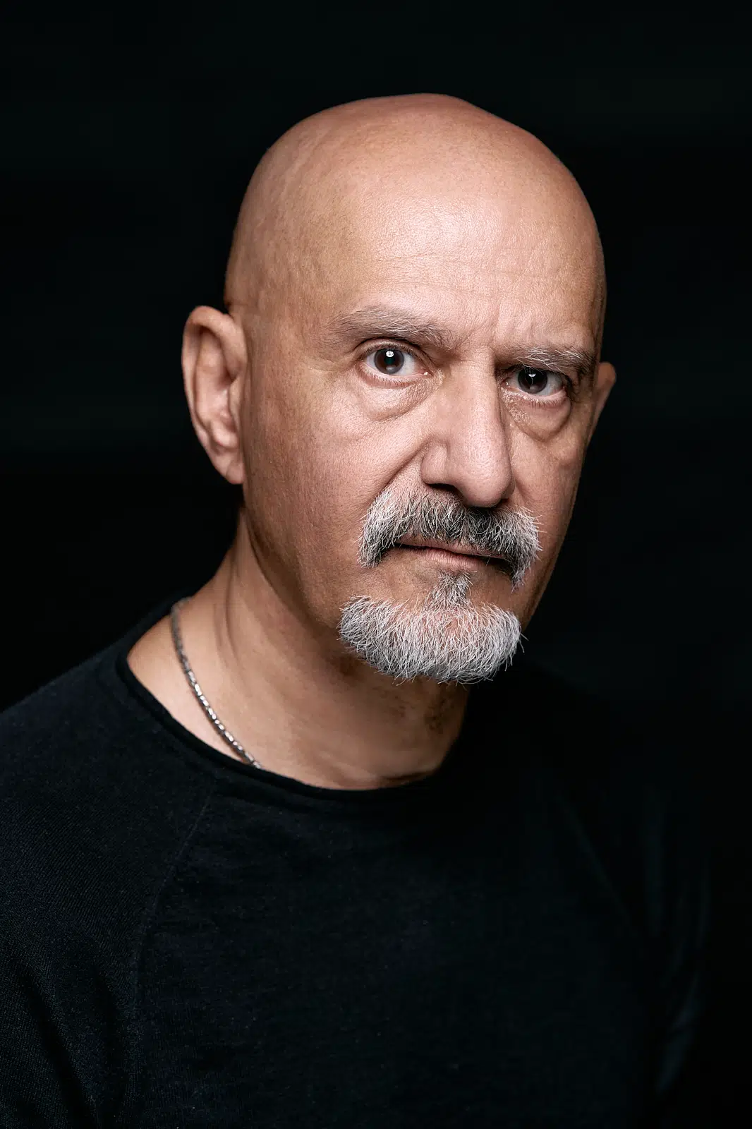 Gus Tayari