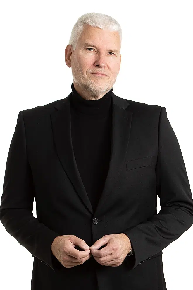 Steffen Bang
