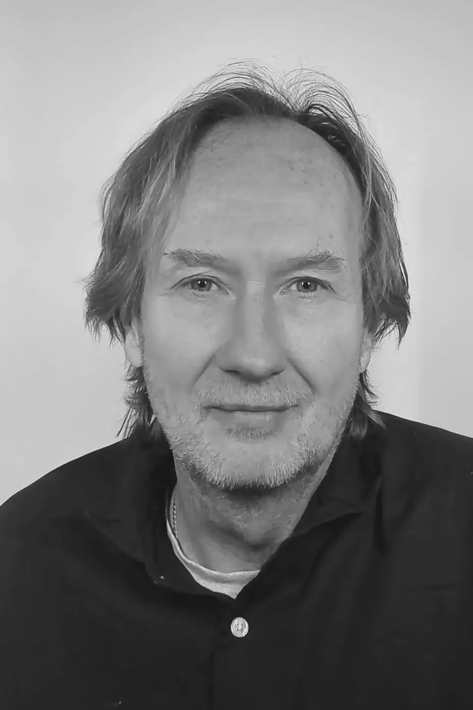 Stefan Larsson