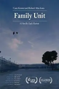 Family Unit_peliplat