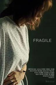 Fragile_peliplat